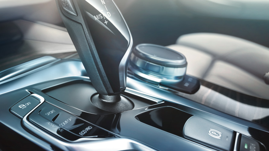 BMW 5 Series Sedan Driving Dynamics Efficiency